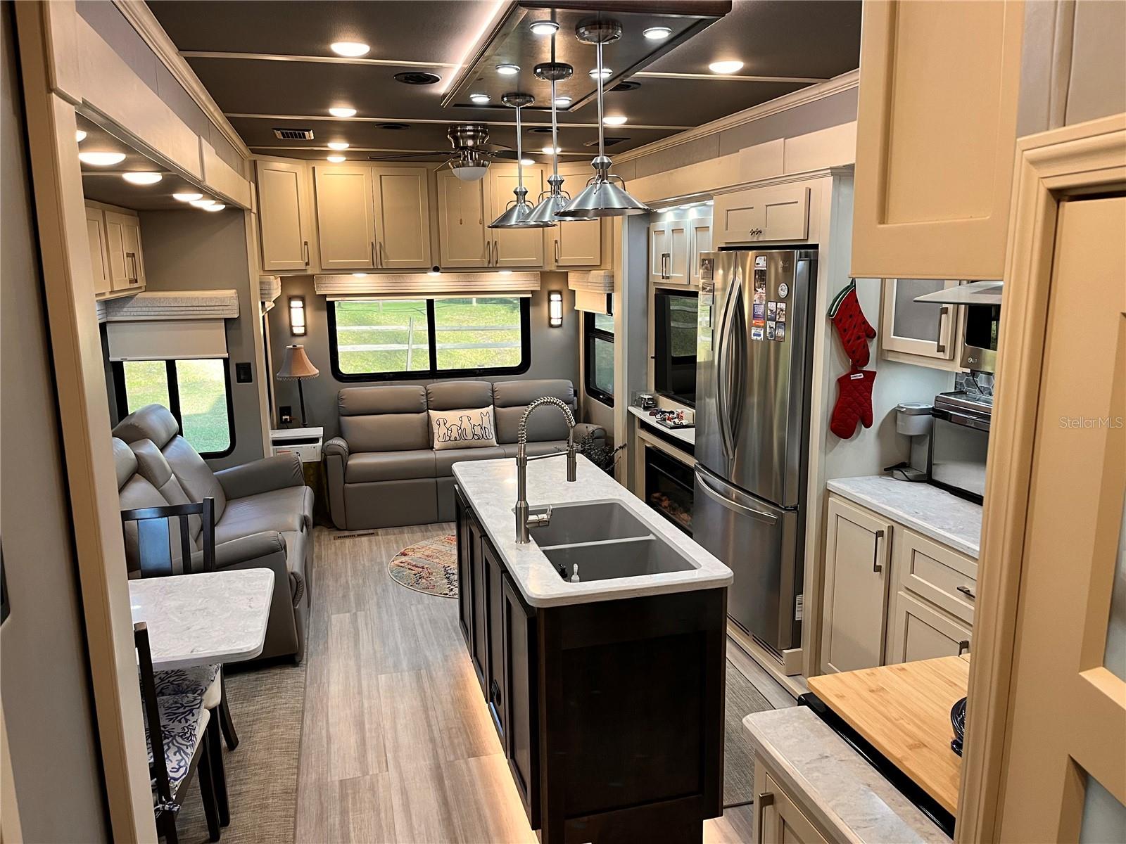 PRESERVE ESTATE - Land