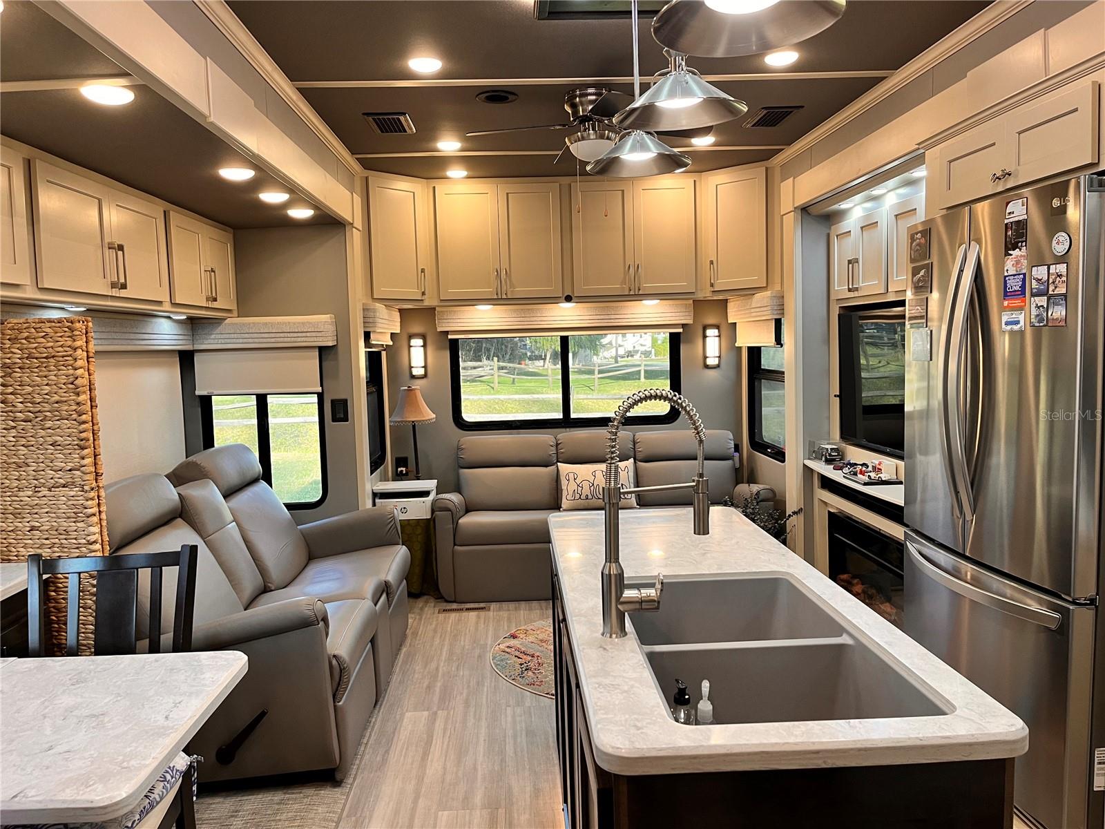 PRESERVE ESTATE - Land