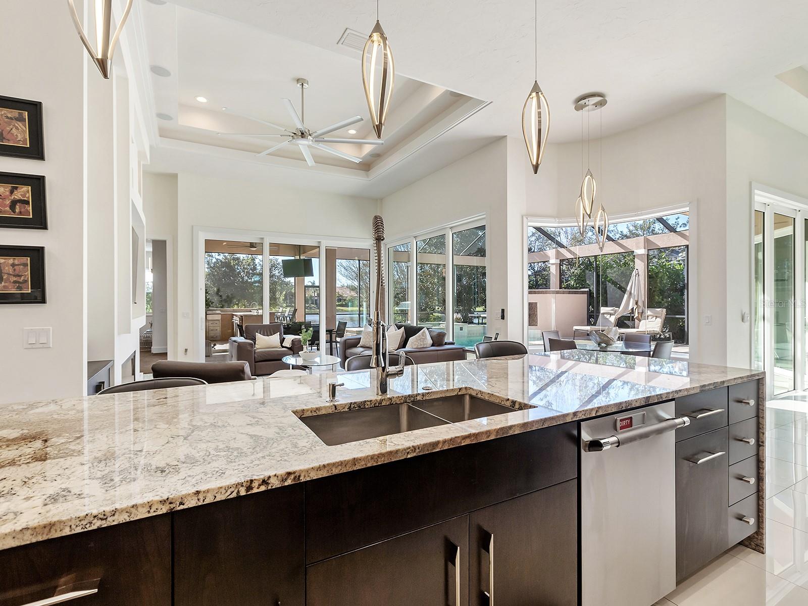 LAKE CLUB PH I - Residential