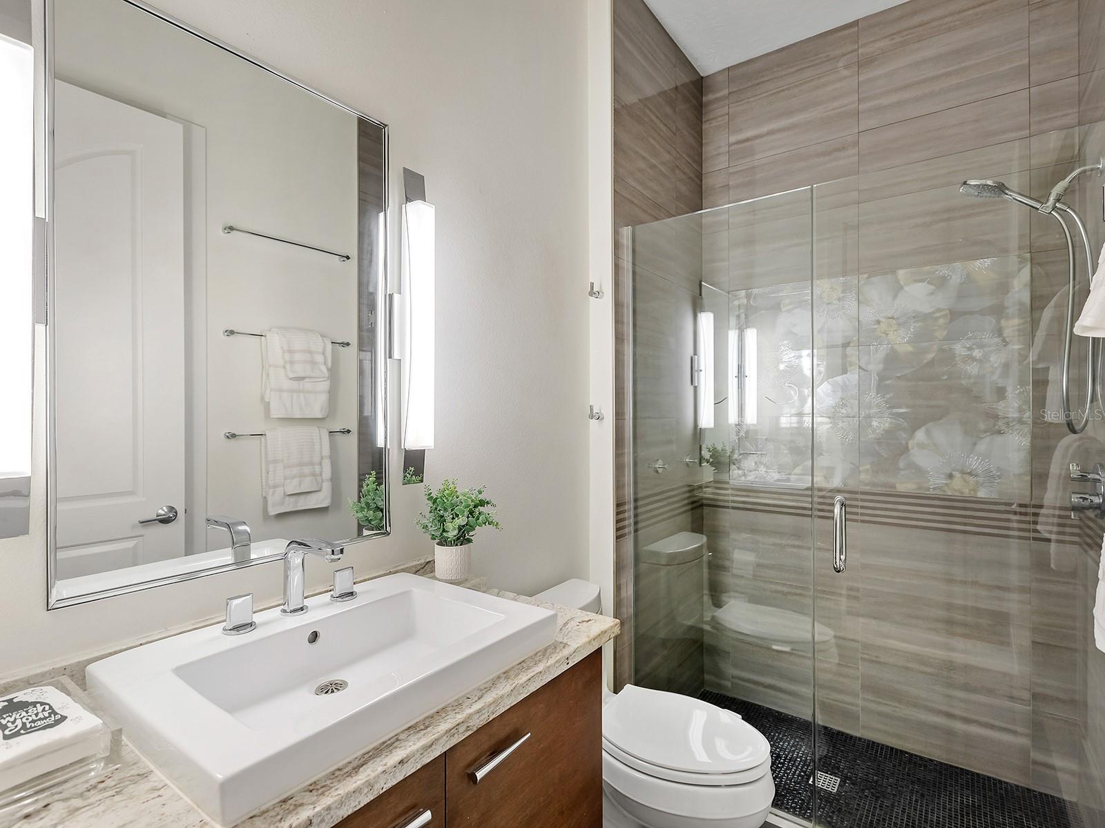 LAKE CLUB PH I - Residential