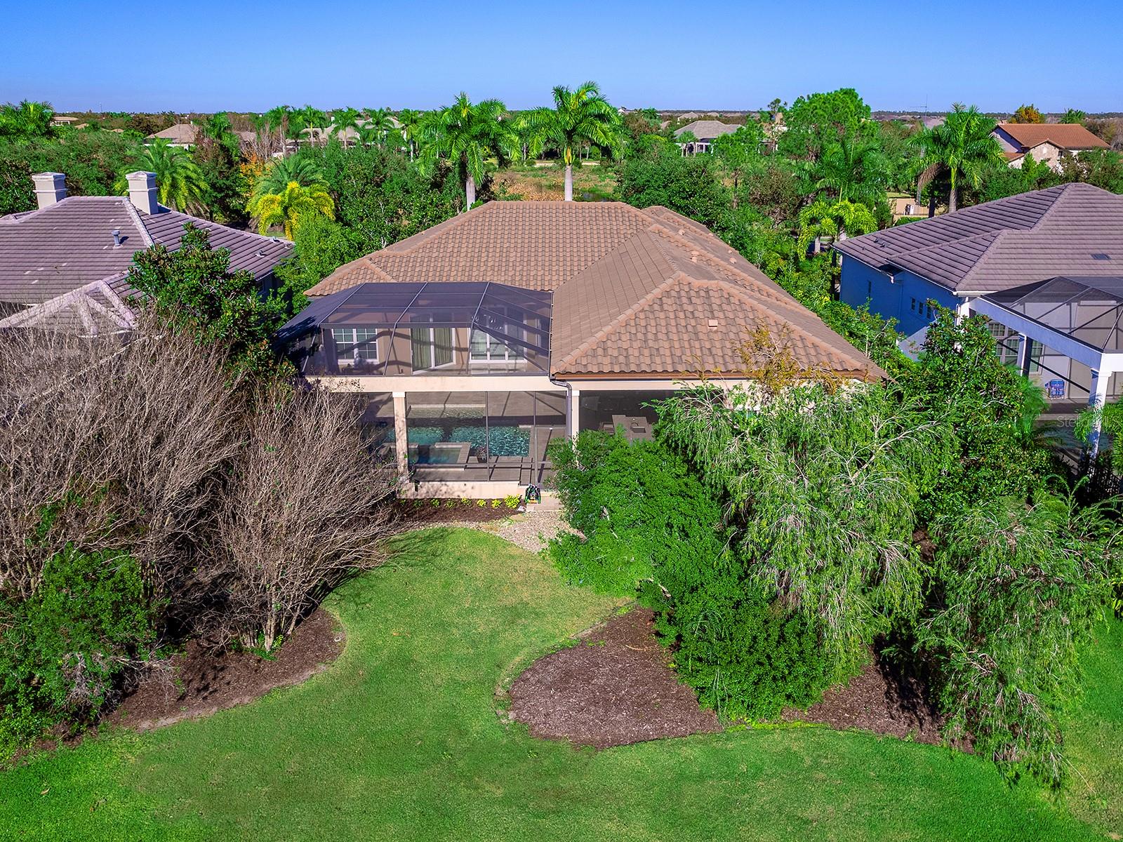 LAKE CLUB PH I - Residential