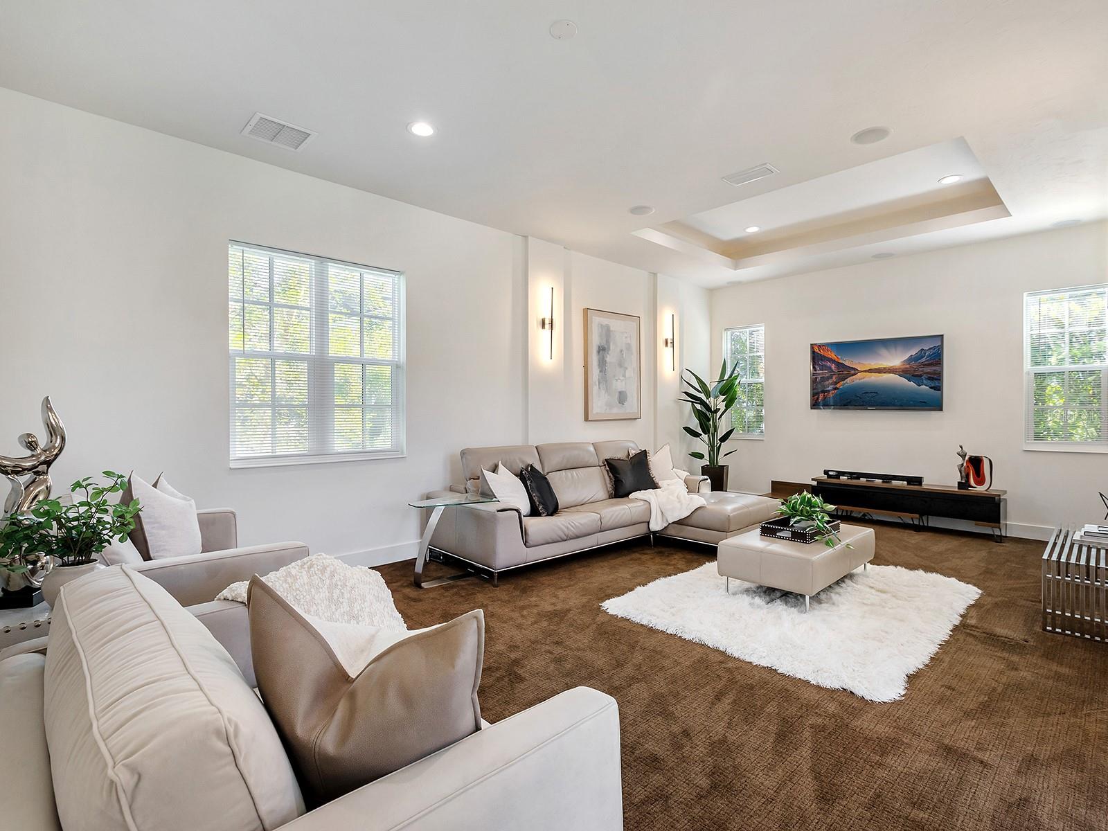 LAKE CLUB PH I - Residential