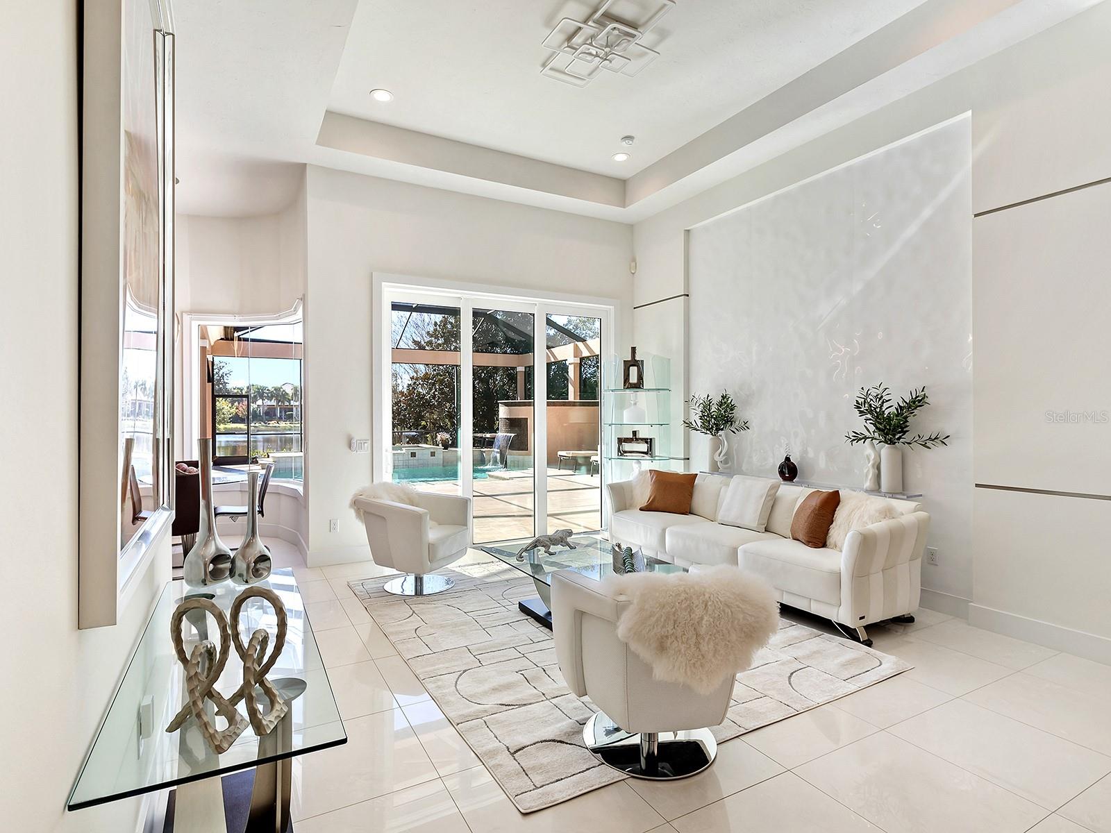 LAKE CLUB PH I - Residential