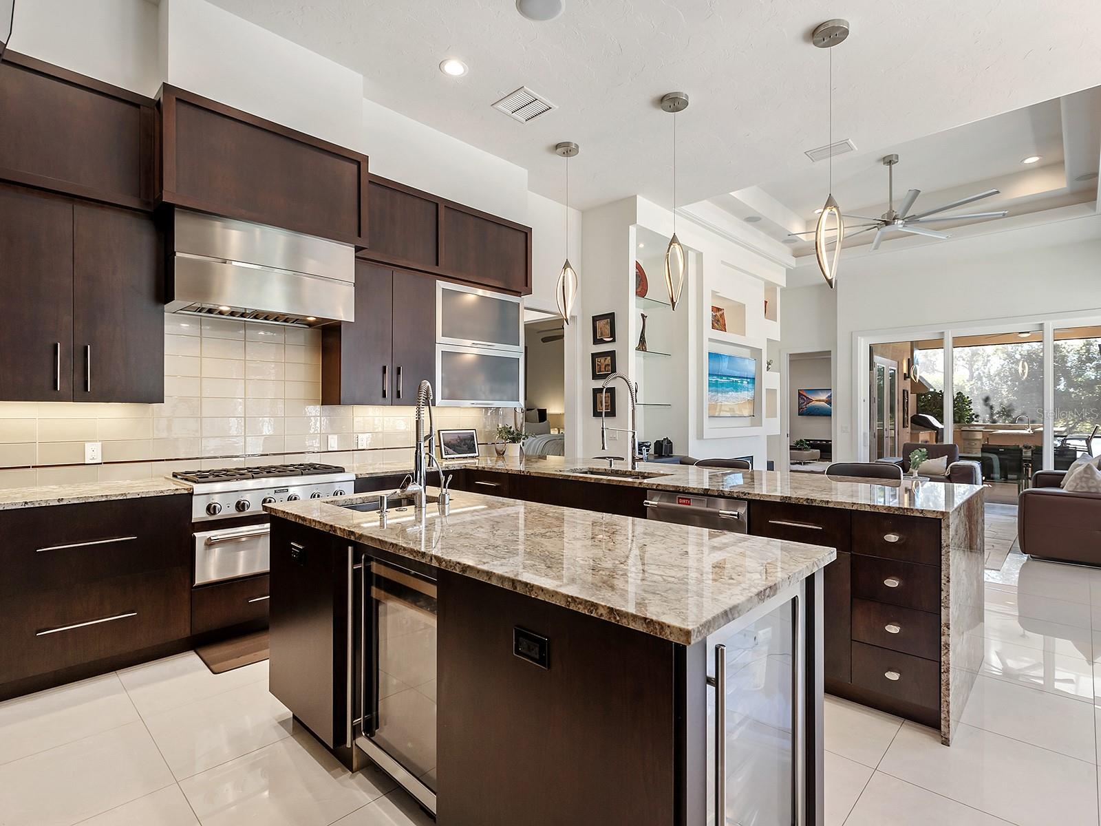 LAKE CLUB PH I - Residential