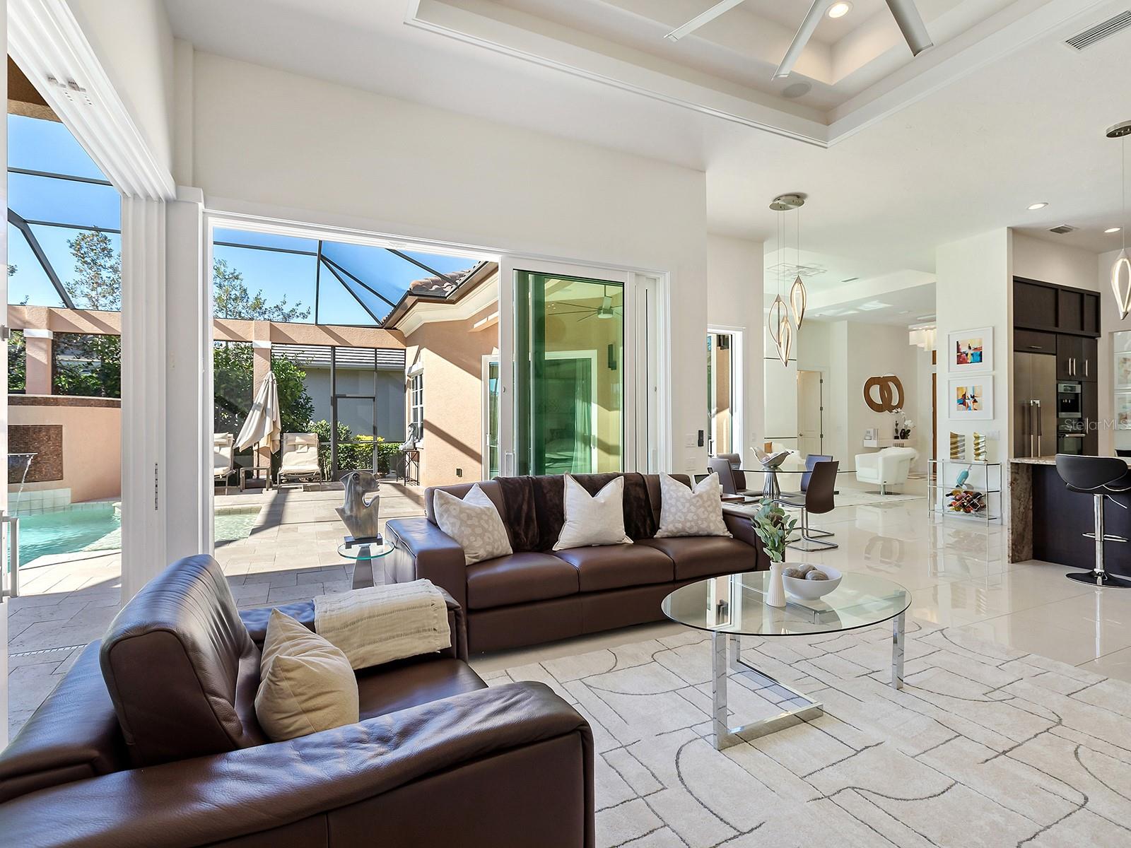 LAKE CLUB PH I - Residential