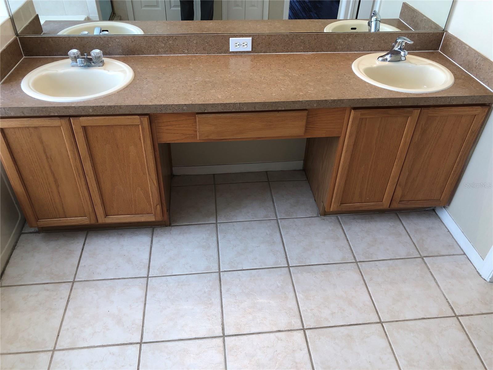 SUMMERFIELD VILLAGE 1 TR 7 - Residential