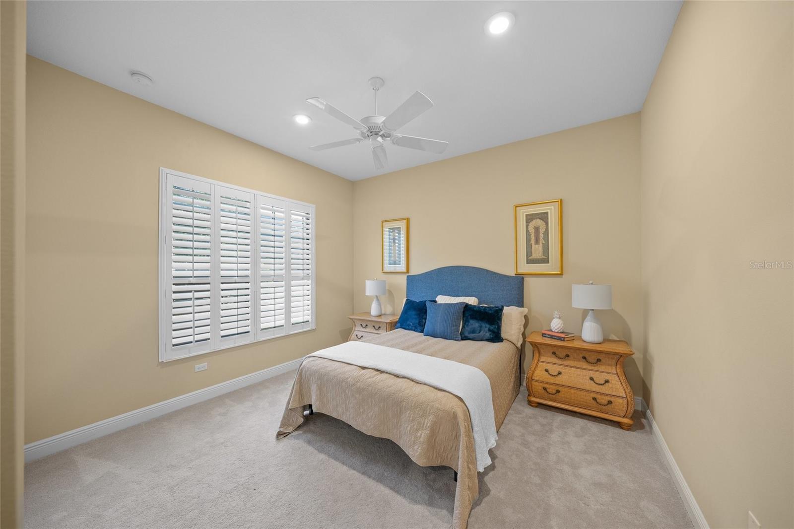 COUNTRY CLUB EAST AT LAKEWD RNCH QQ1 2C - Residential