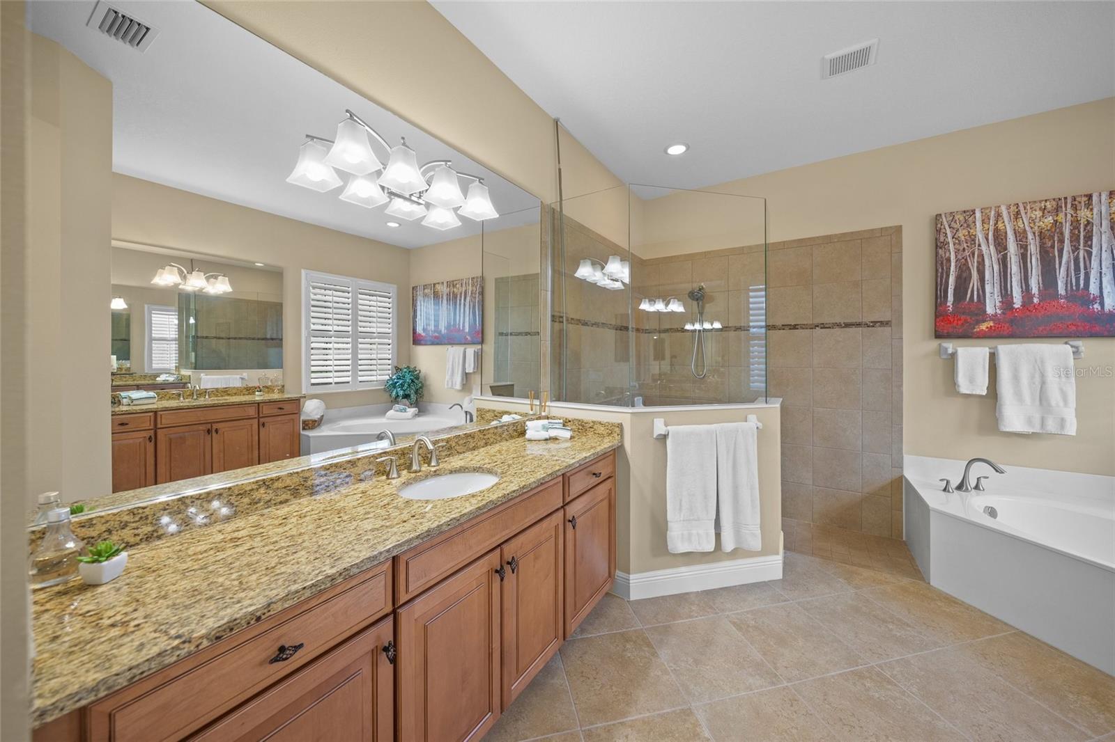 COUNTRY CLUB EAST AT LAKEWD RNCH QQ1 2C - Residential