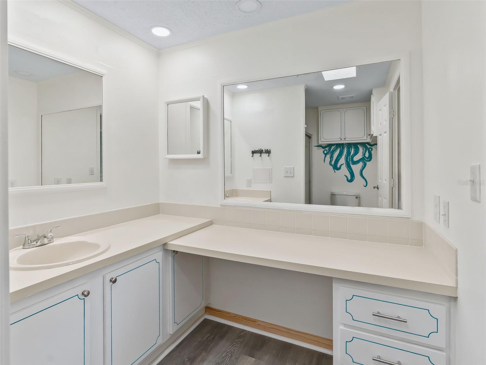 LADY LAKE ORANGE BLOSSOM GARDENS UNIT 10 - Residential