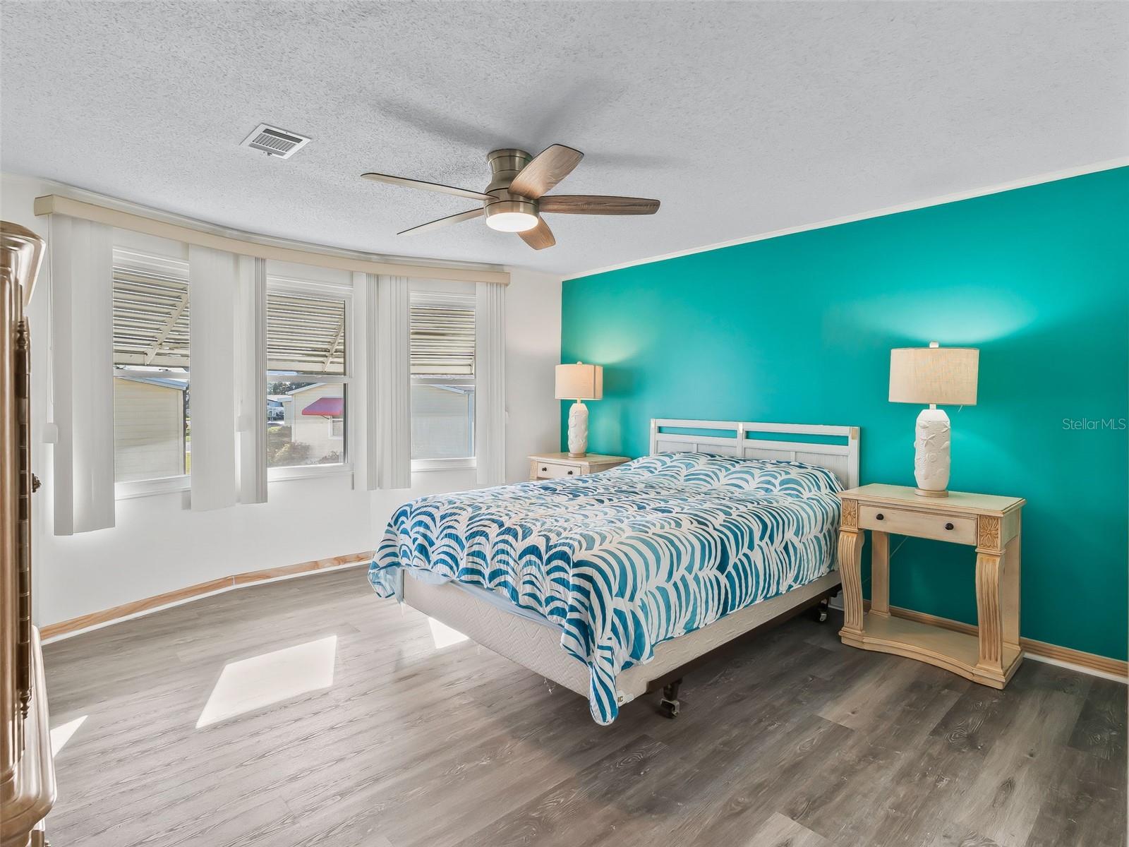 LADY LAKE ORANGE BLOSSOM GARDENS UNIT 10 - Residential