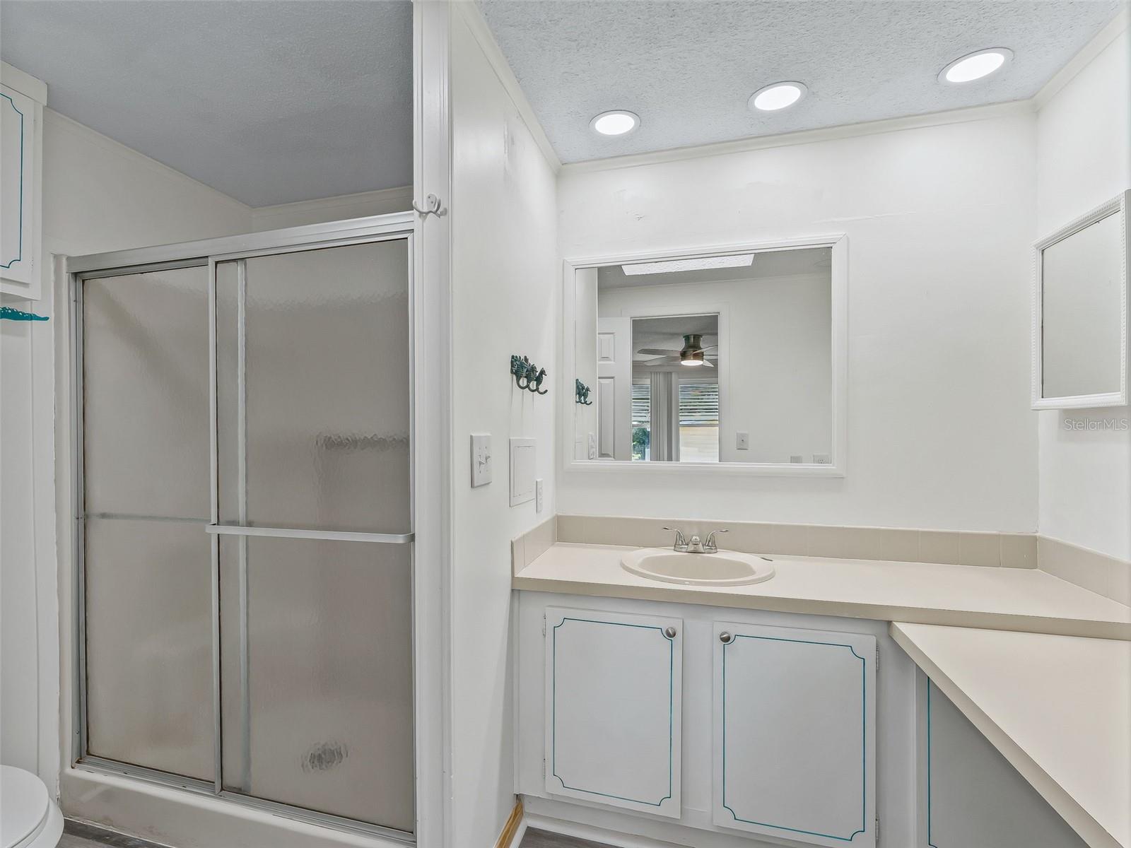 LADY LAKE ORANGE BLOSSOM GARDENS UNIT 10 - Residential