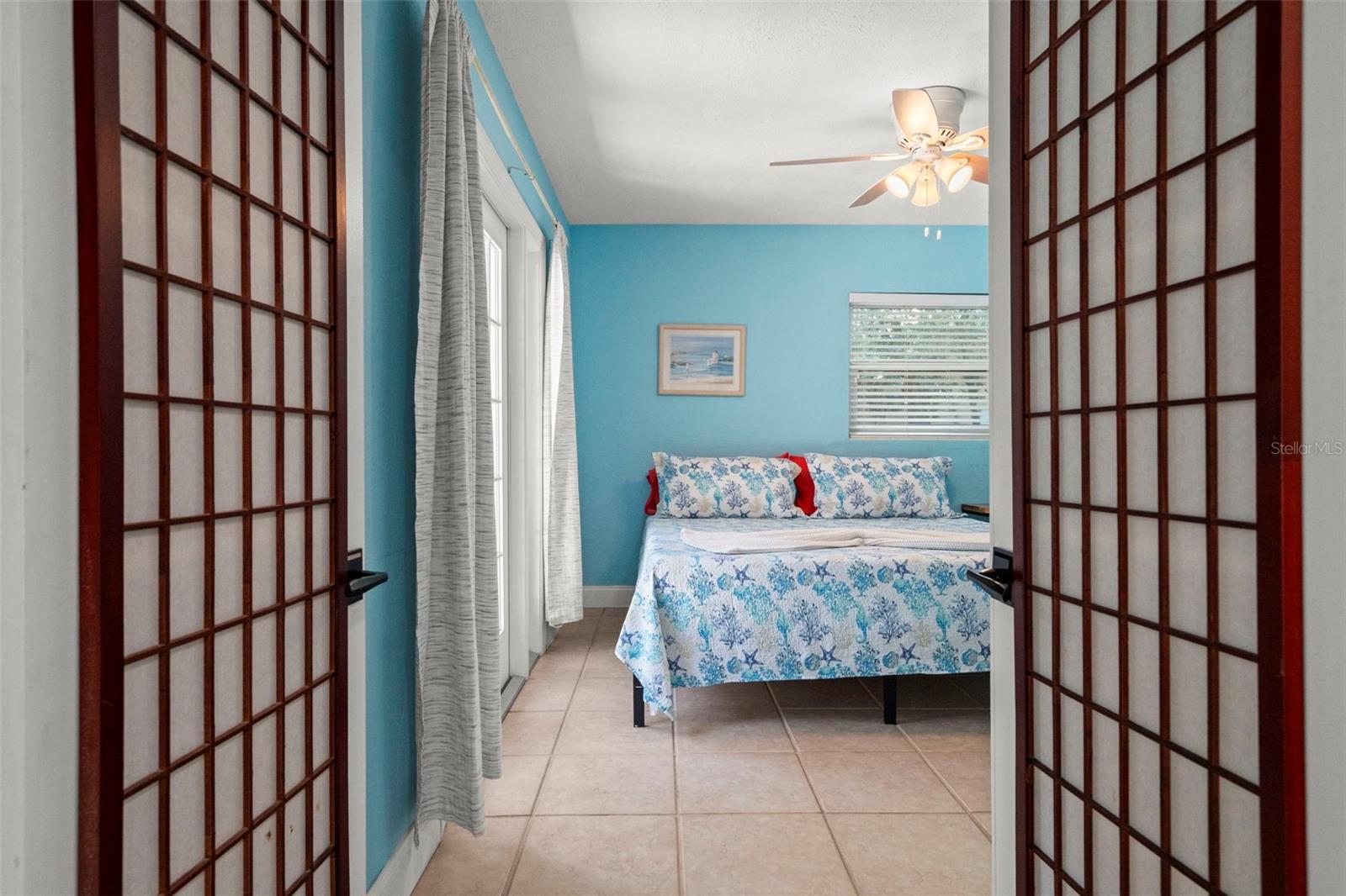 HARBOR HILL PARK - Residential