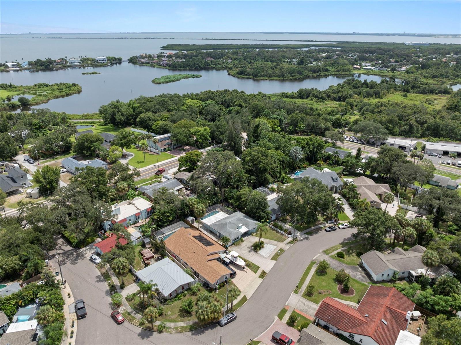 HARBOR HILL PARK - Residential