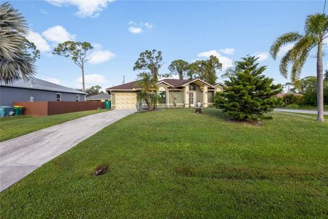 Photo of 5375 Joslyn Terrace, Port Charlotte, FL 33981 (MLS # C7516574)