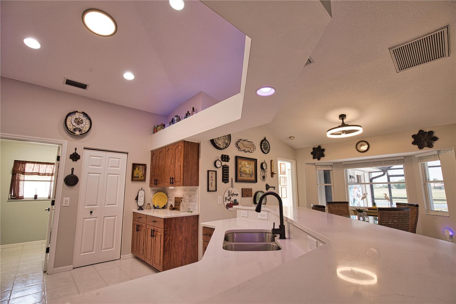 ROTONDA WEST WHITE MARSH - Residential