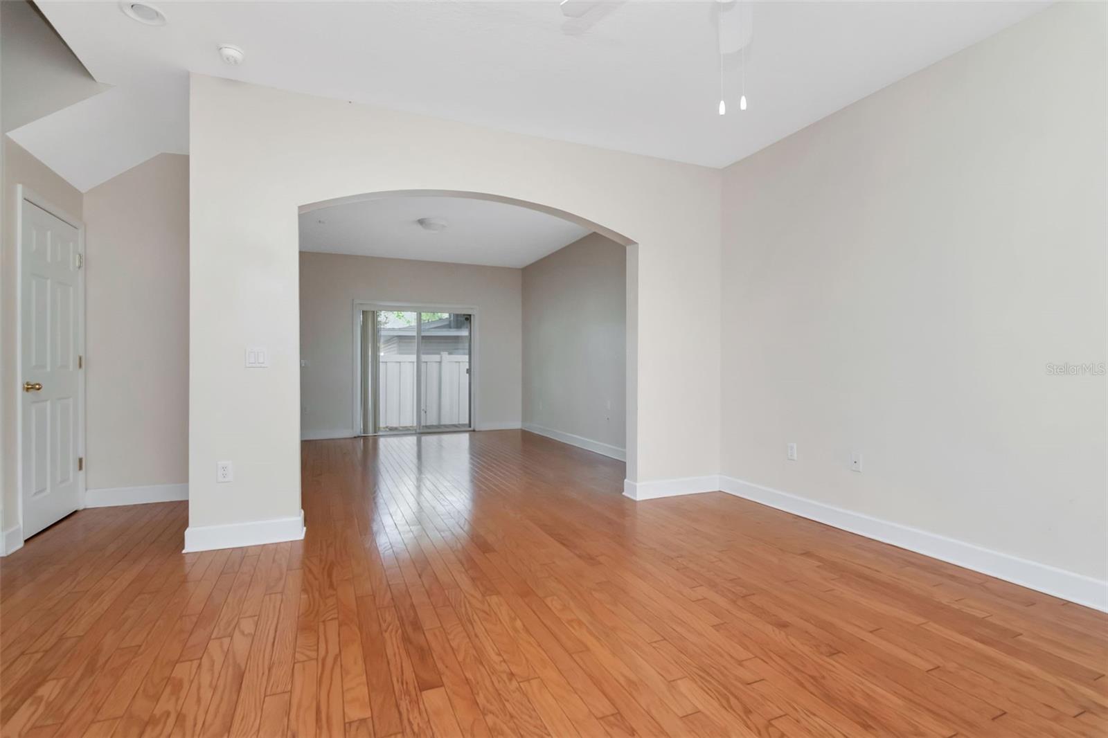 THE VILLAS OF BALLAST POINT TO - Residential