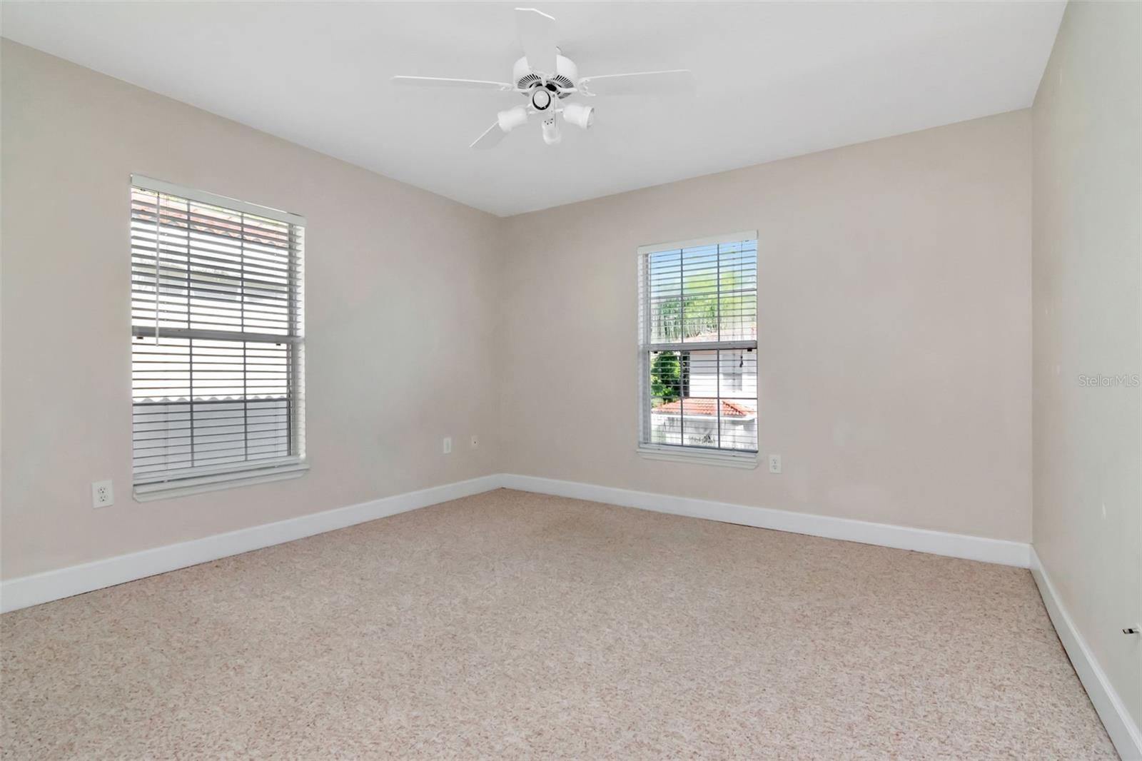 THE VILLAS OF BALLAST POINT TO - Residential