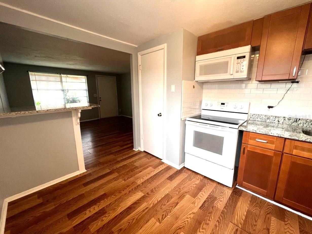 TERRACE ACRES - Residential Lease