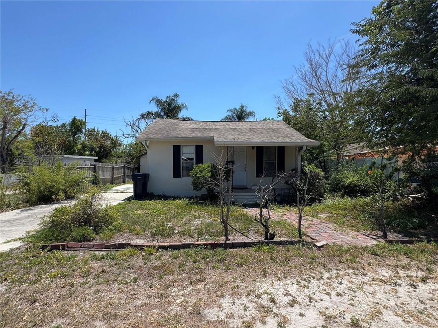 Located in one of Tampa’s fastest-growing pockets, this RM-16 zoned property presents an incredible opportunity for redevelopment or investment. Situated on a 50’ x 96’ lot, the area is buzzing with activity, with recently completed and ongoing projects in the surrounding neighborhood.

Builders and investors are actively seeking opportunities in this neighborhood as Tampa’s growth accelerates, making this a prime chance to get in while momentum is strong. Whether you’re looking to build new or reposition the existing structure, the flexibility and upside here are clear.

Just minutes from Tampa’s most sought-after destinations including Riverwalk, Armature Works, Hyde Park, Bayshore Boulevard, Downtown Tampa, Midtown, and Tampa International Airport, this location offers both lifestyle appeal and long-term value.

Opportunities like this are becoming harder to find in such a rapidly evolving area. Not located in a flood zone. Buyer and Buyer’s Agent to independently verify all information. Property sold as a renovation or teardown. Cash or hard money offers only, please