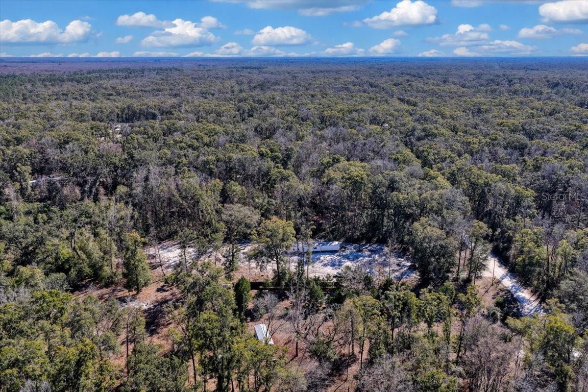 MAJESTIC OAKS - Land