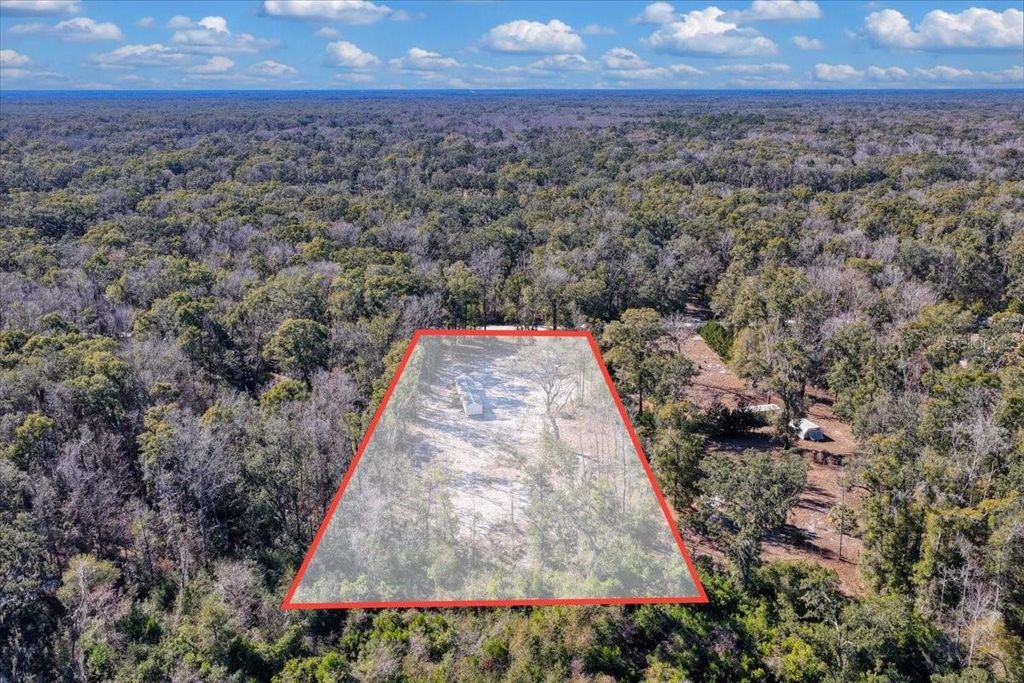 Photo of 172 NE 746 Street, Old Town, FL 32680 (MLS # GC537803)