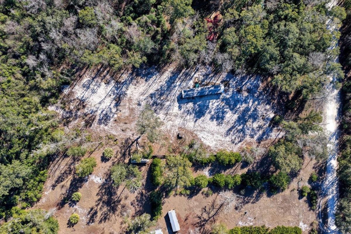 MAJESTIC OAKS - Land