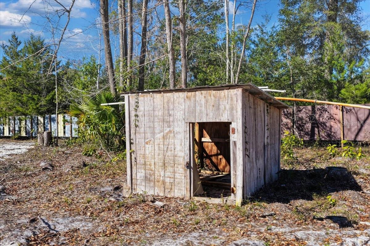 MAJESTIC OAKS - Land