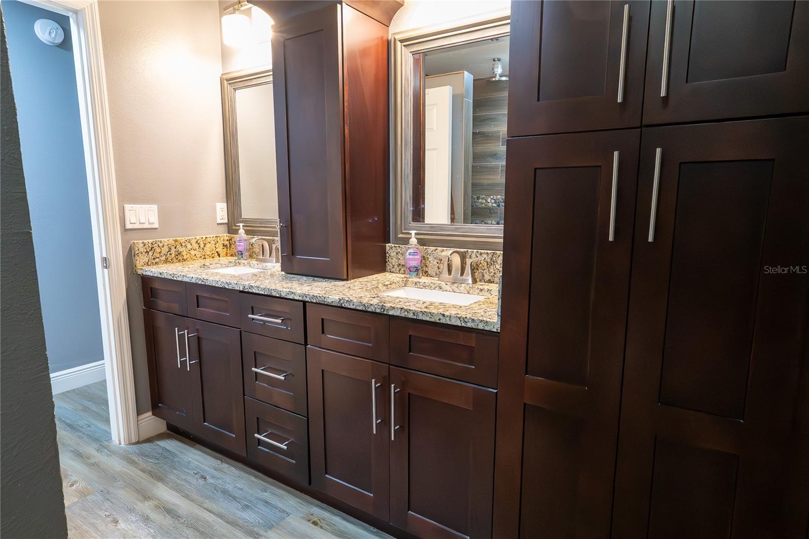 GREEN VALLEY WEST - Residential Lease