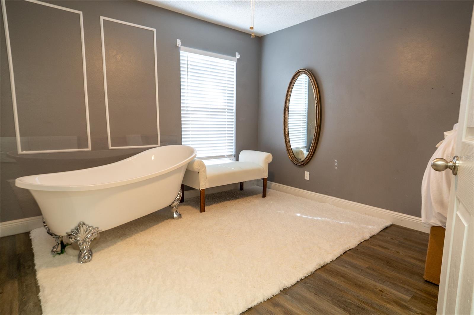 GREEN VALLEY WEST - Residential Lease