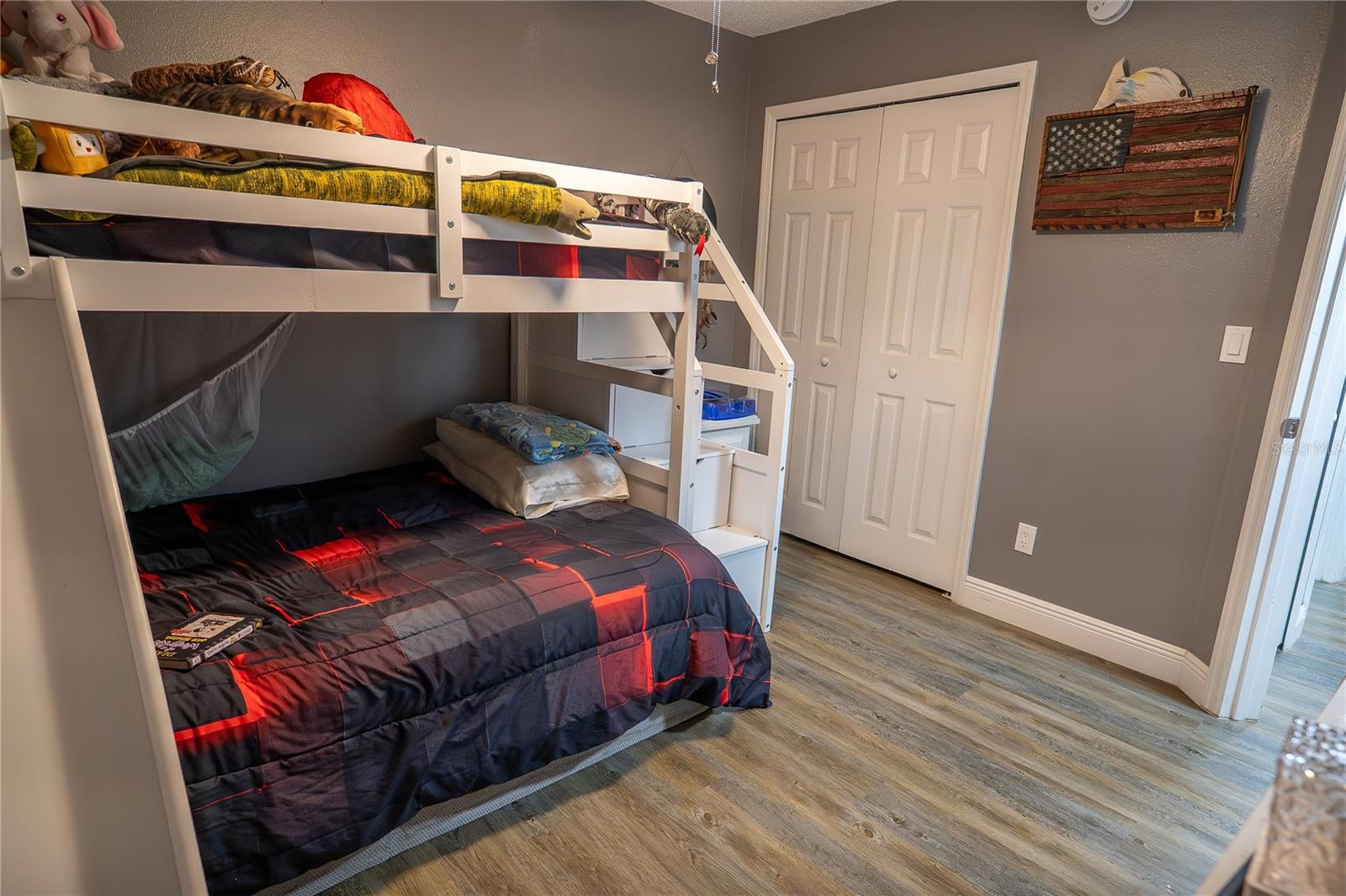 GREEN VALLEY WEST - Residential Lease