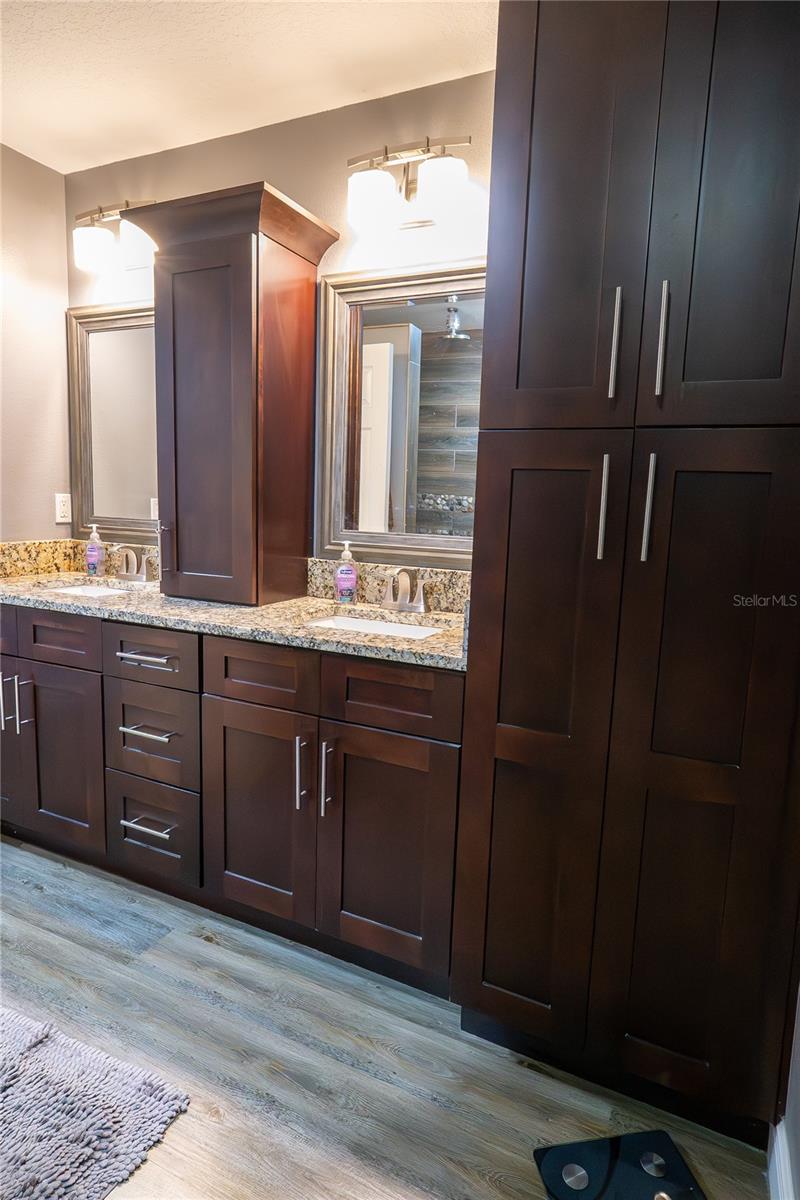 GREEN VALLEY WEST - Residential Lease