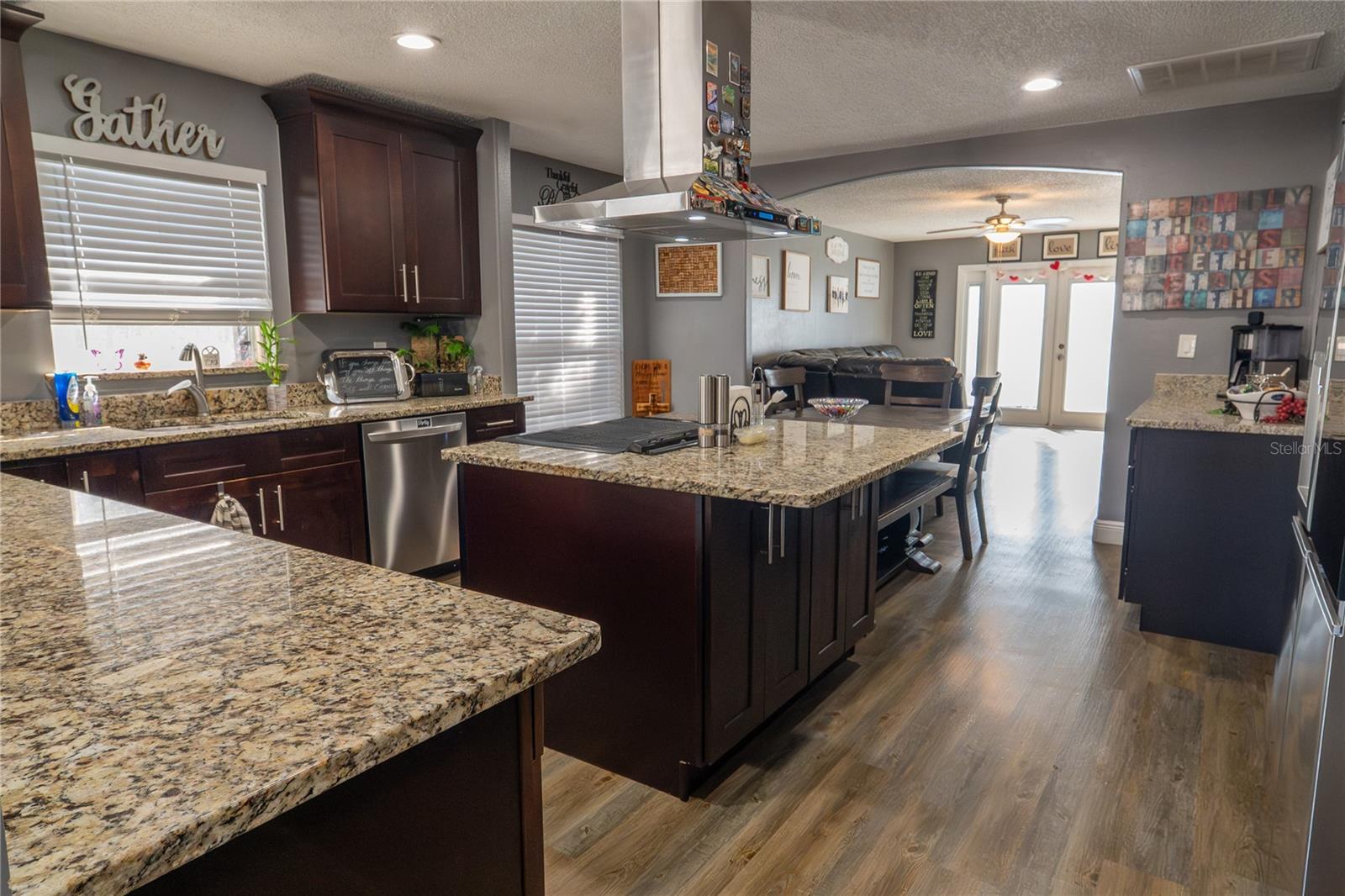 GREEN VALLEY WEST - Residential Lease