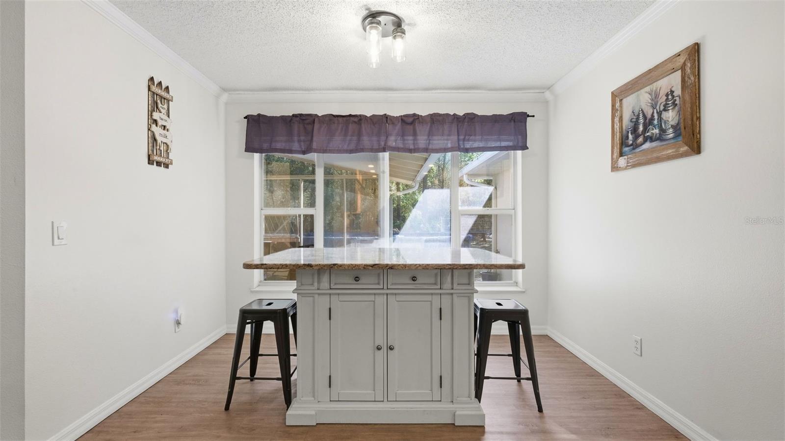 OAK FOREST - Residential