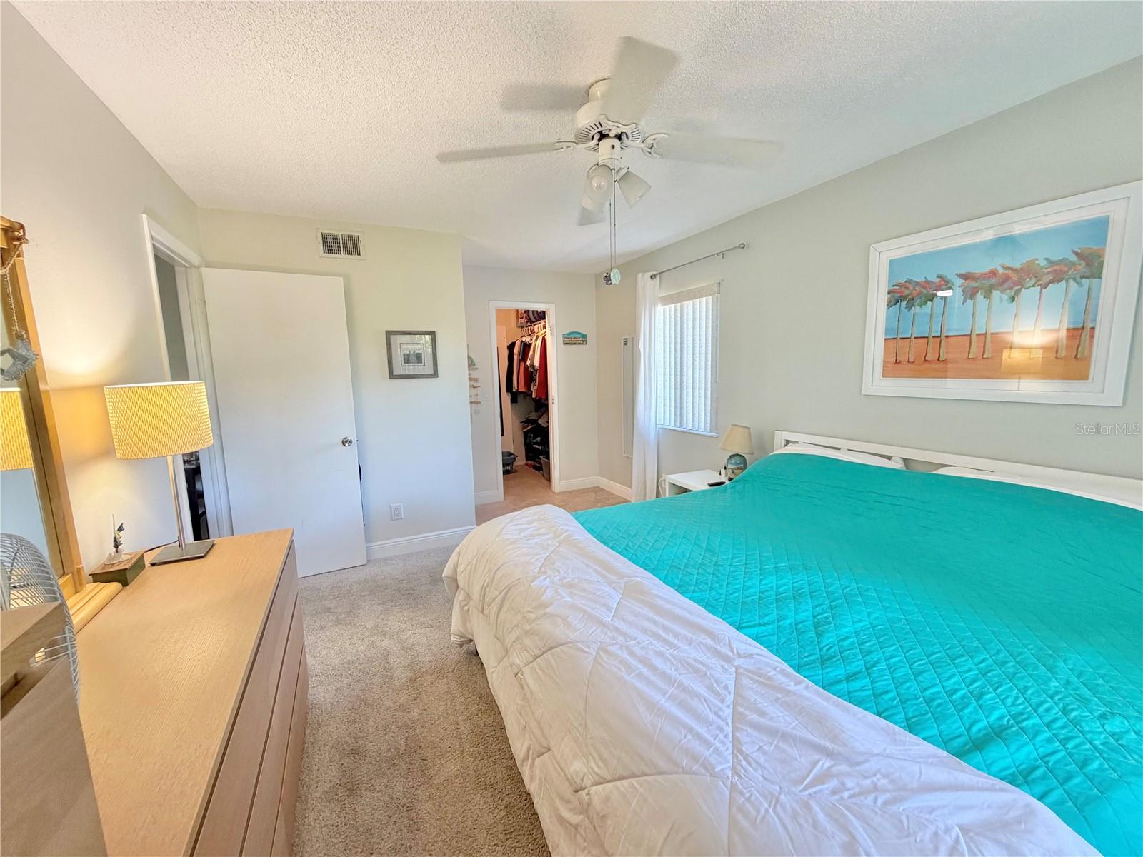 HUNTER'S GLEN CONDO - Residential