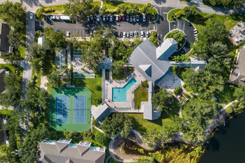 WATERS EDGE HERITAGE OAK PARK - Residential