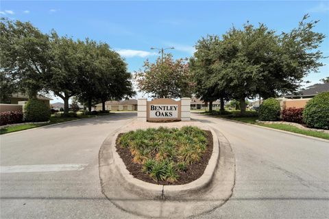 A home in AUBURNDALE