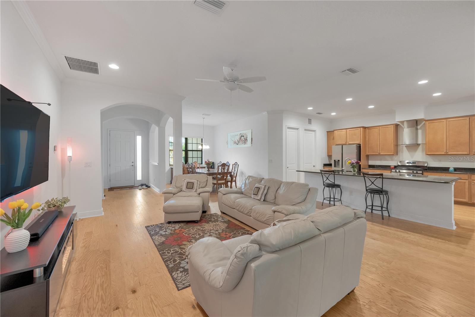 LA PALOMA VILLAGE PH 3B UN 2 - Residential