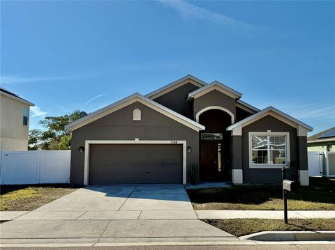 A home in DAVENPORT