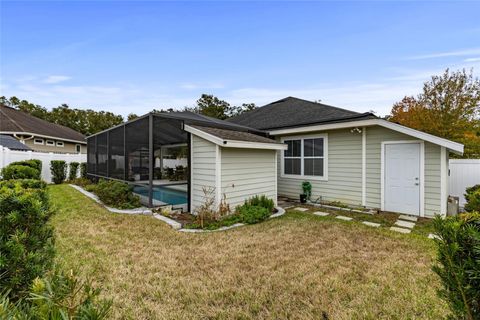 A home in HIGH SPRINGS