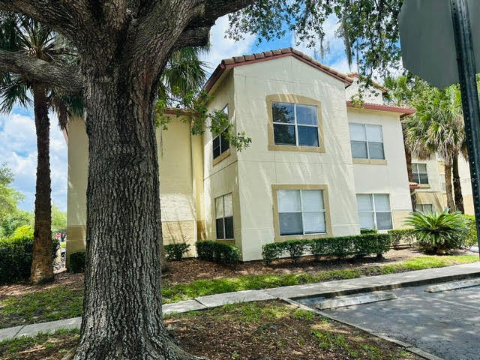BONA VISTA CONDO - Residential