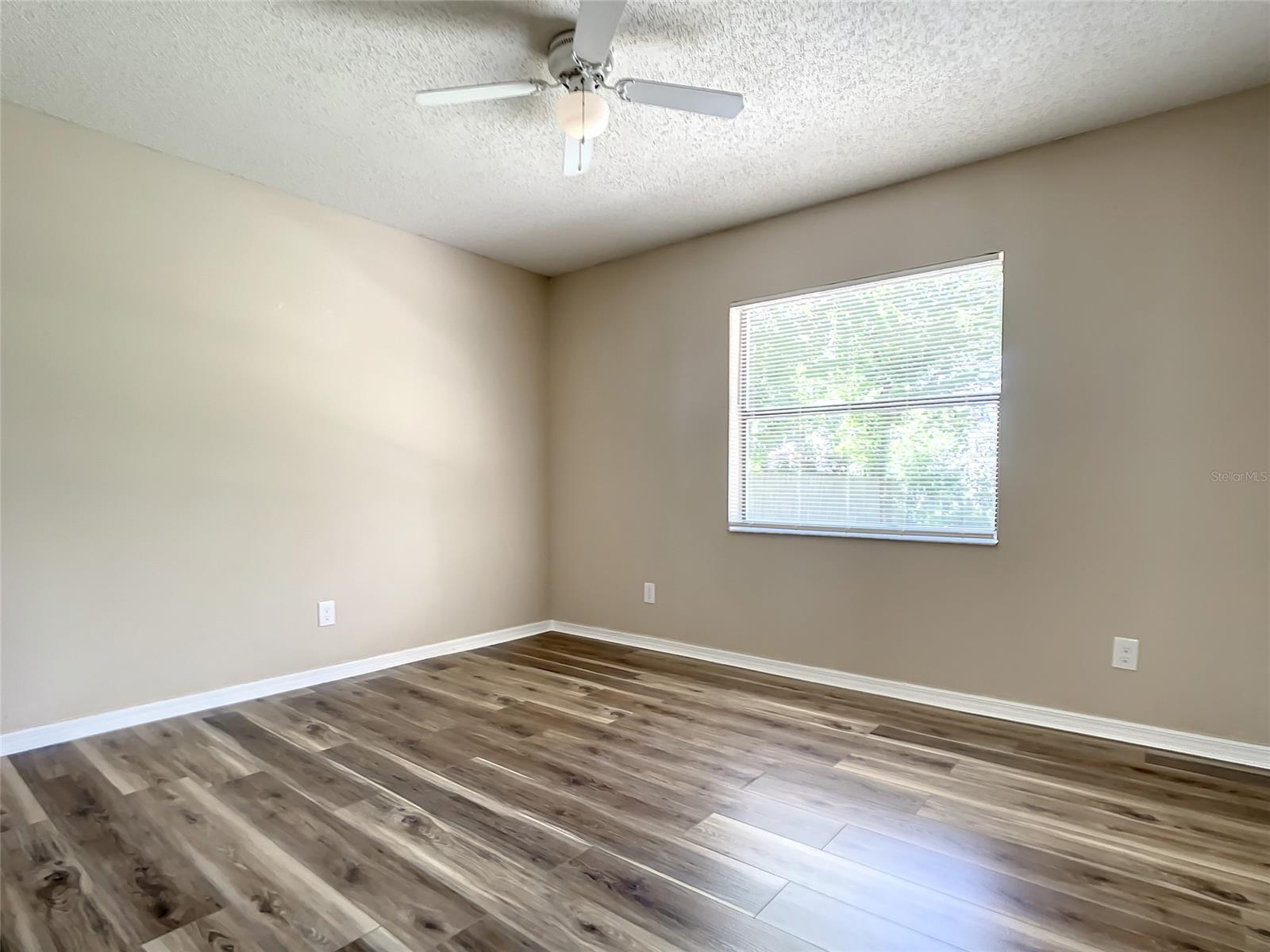 Florida Shores 01 - Residential