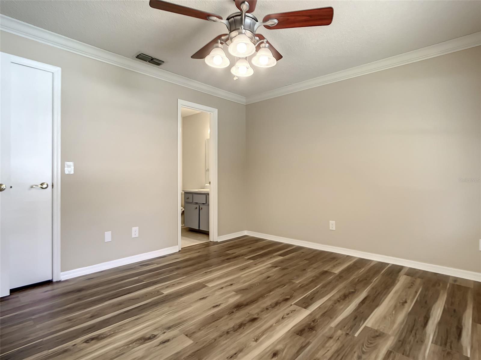 Florida Shores 01 - Residential