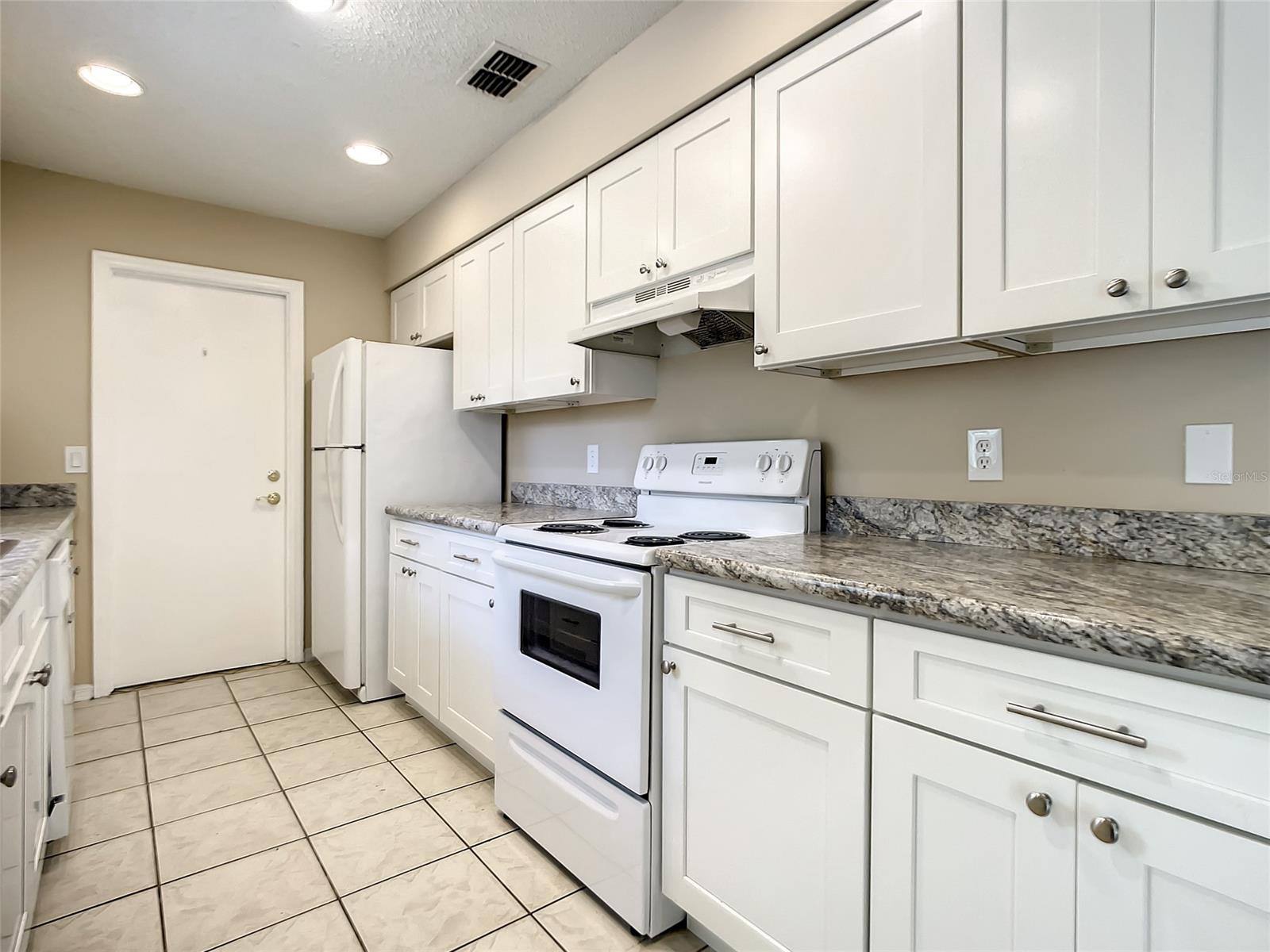 Florida Shores 01 - Residential