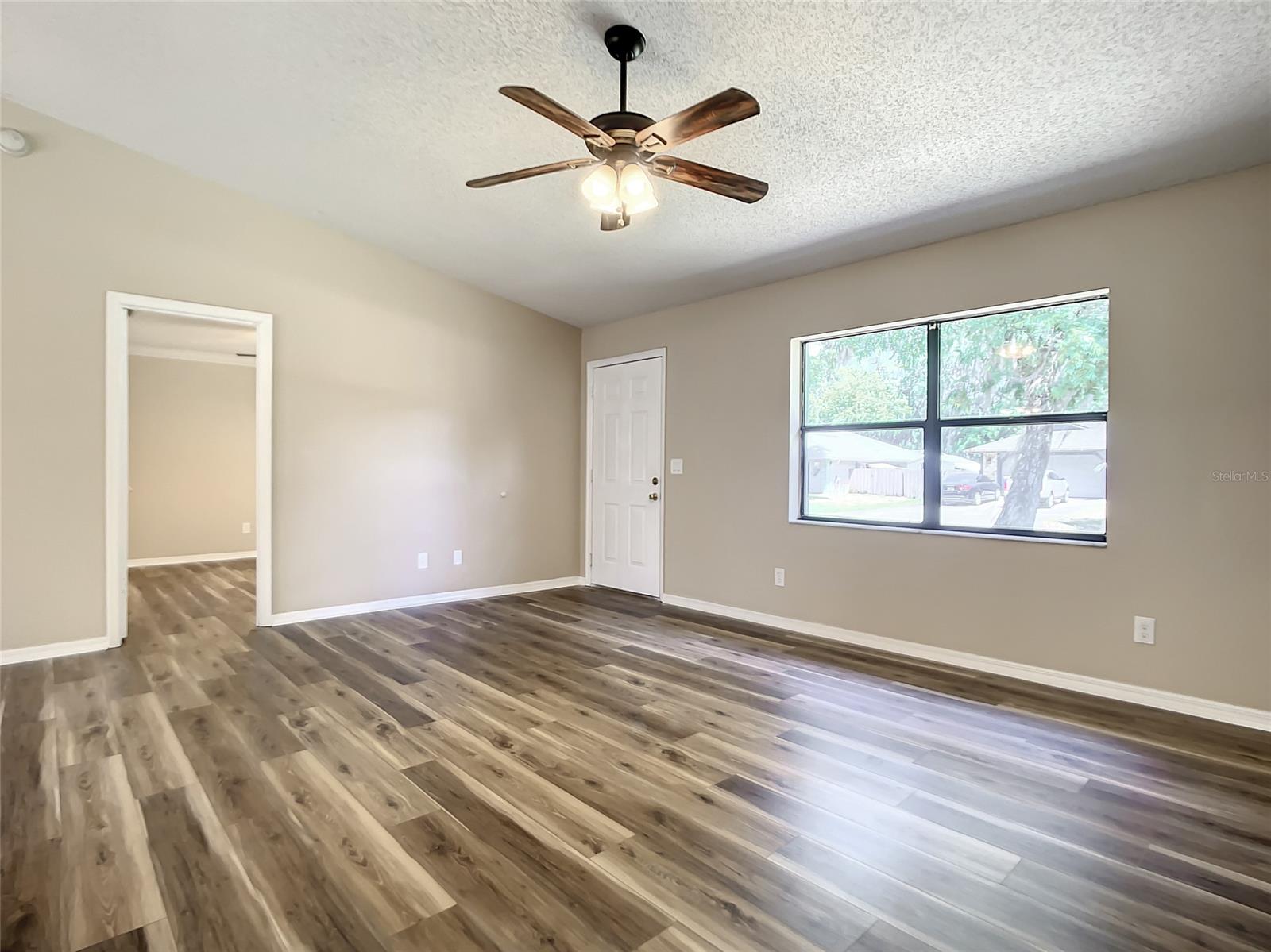 Florida Shores 01 - Residential