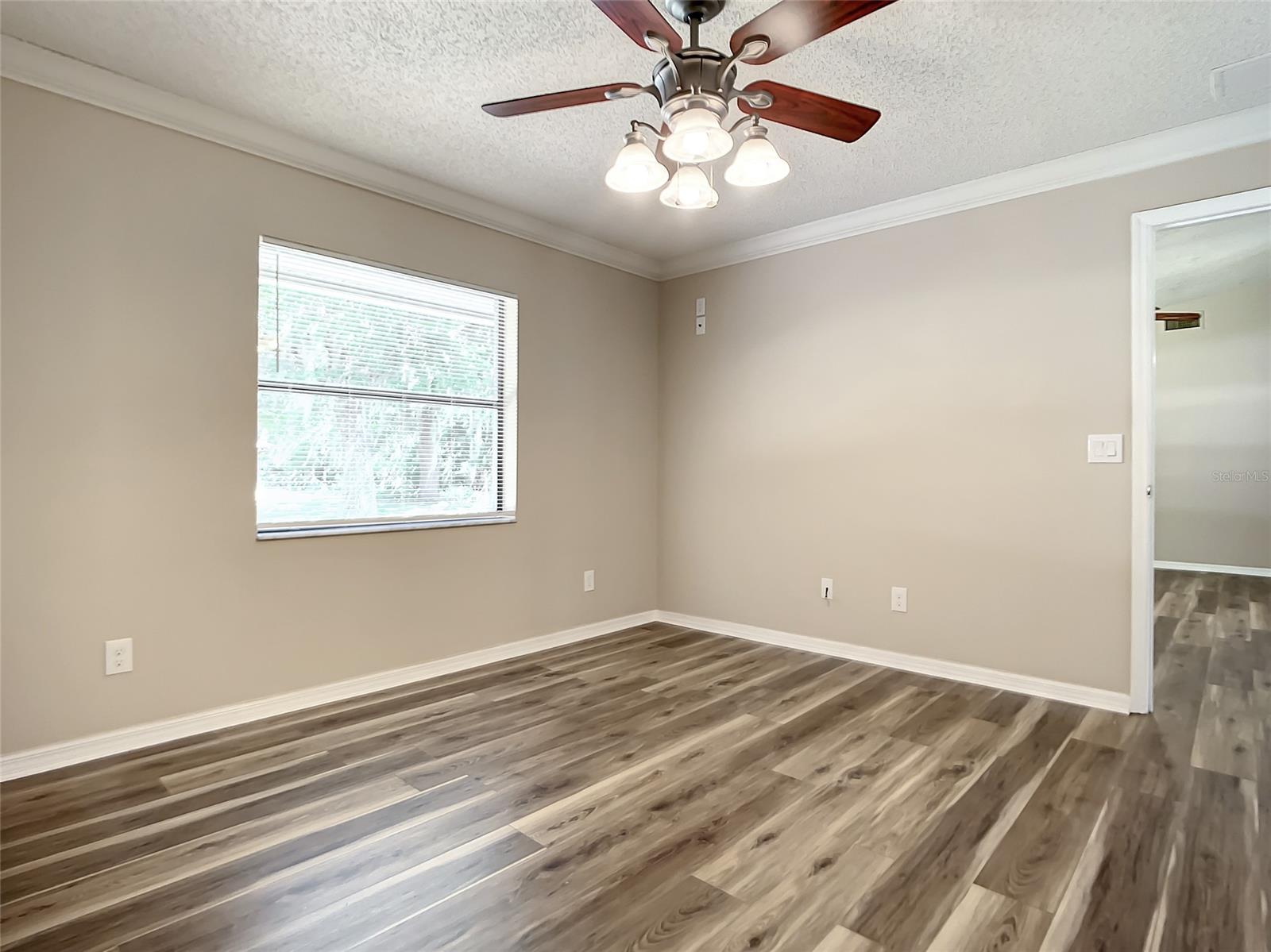 Florida Shores 01 - Residential