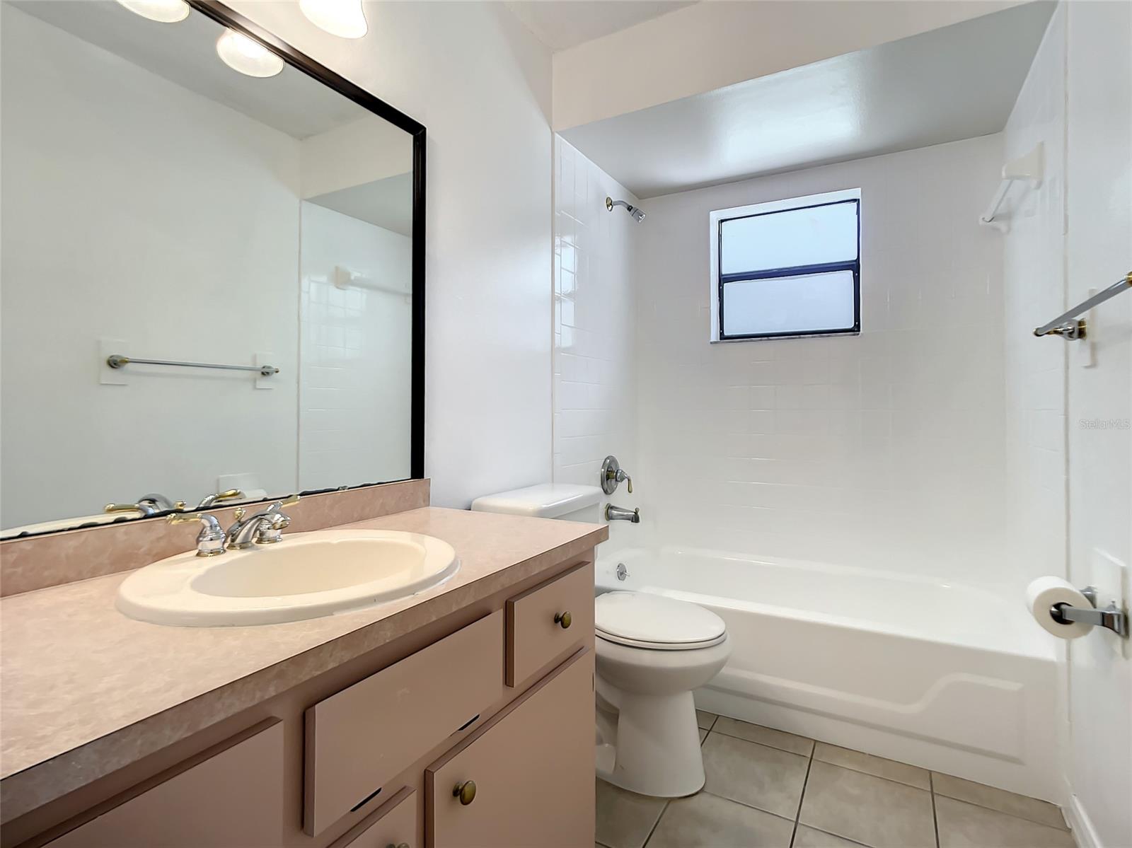 Florida Shores 01 - Residential