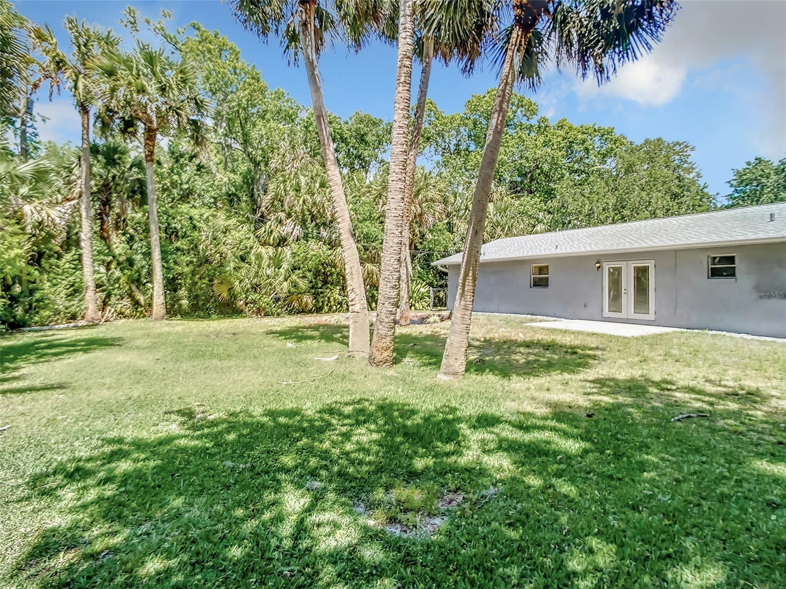 Florida Shores 01 - Residential