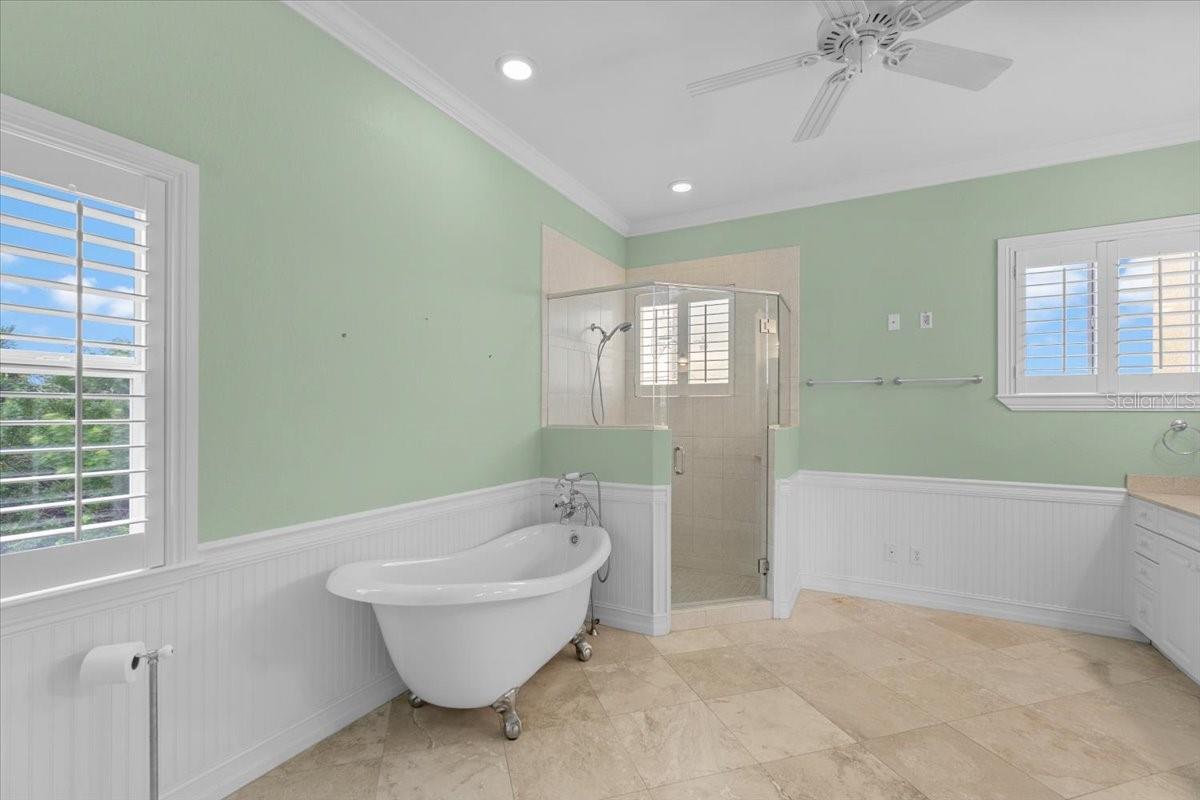 RIO VILLA - Residential Lease