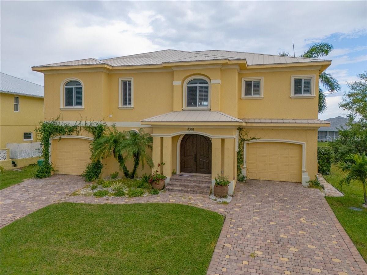 RIO VILLA - Residential Lease