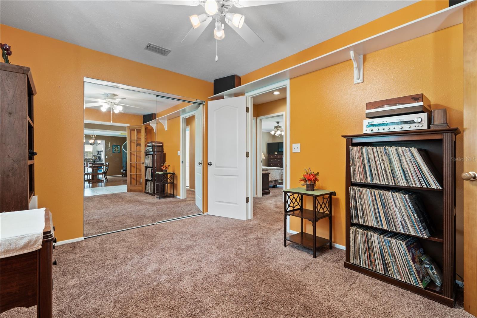 MAGNOLIA HILL - Residential